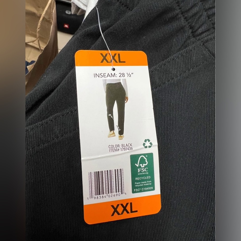 32 Degrees Black Pants - Picture 2 of 3